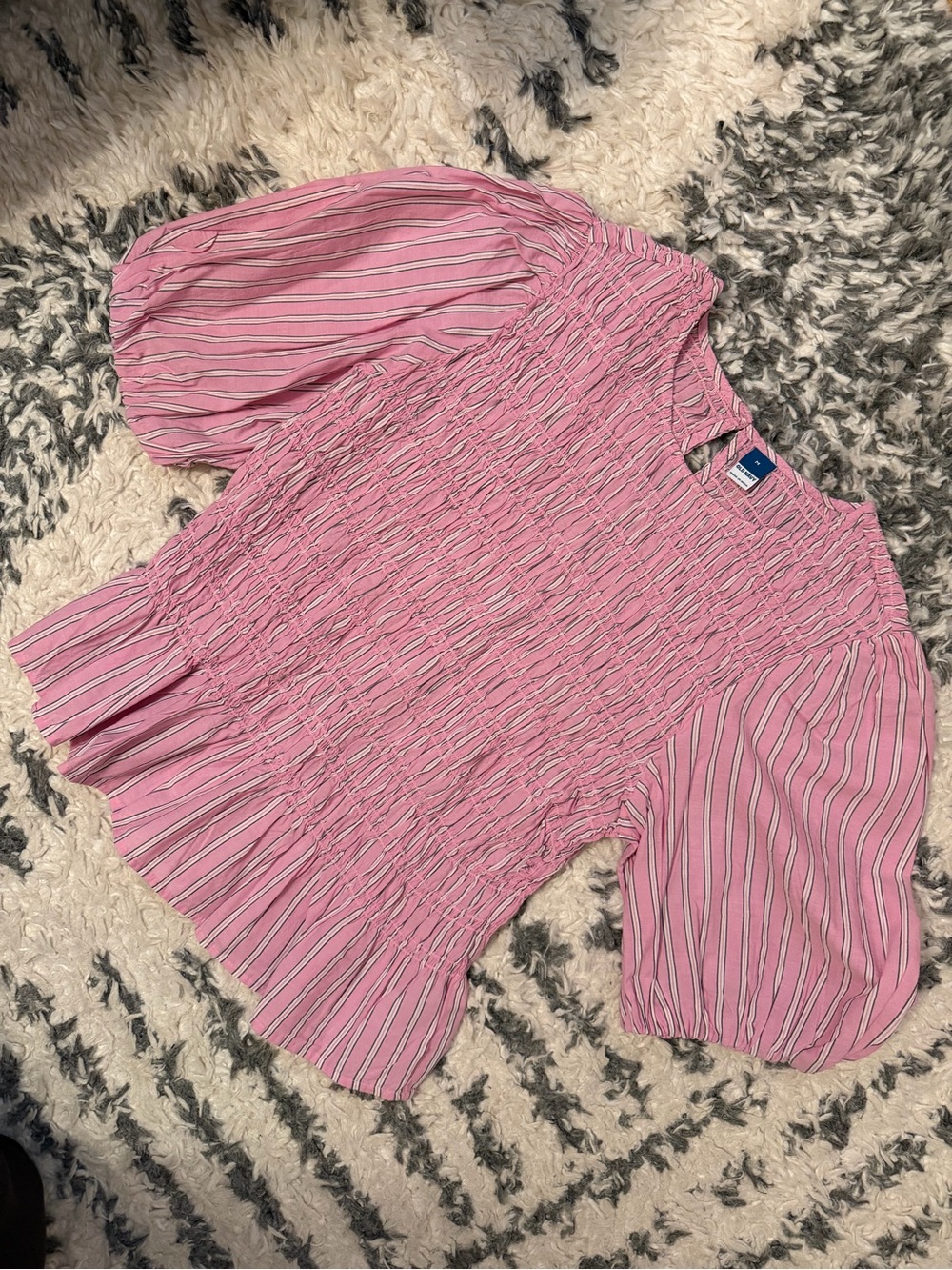 Old navy blouse